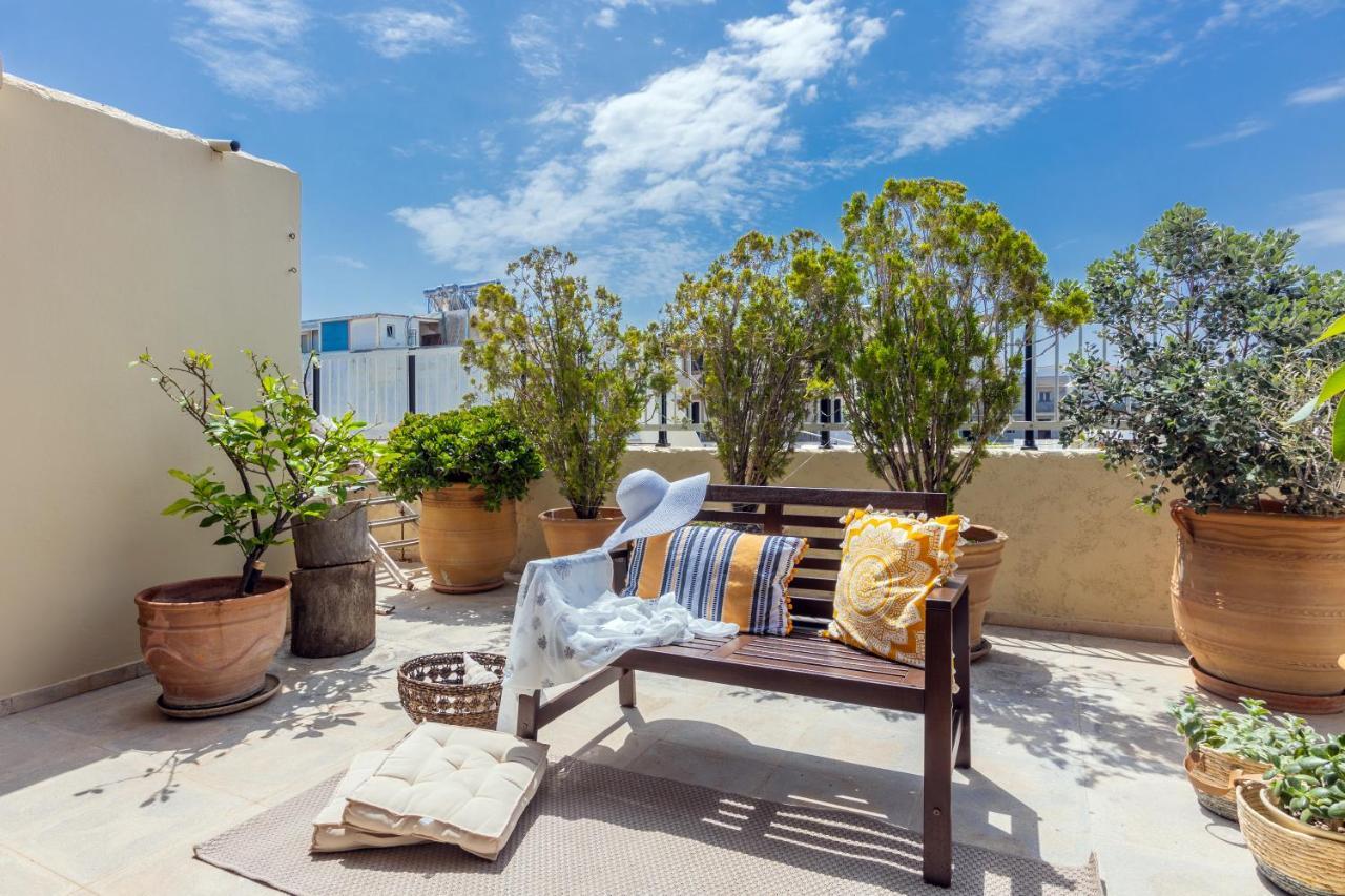 Doma Rooftop Apartment Iraklion Buitenkant foto